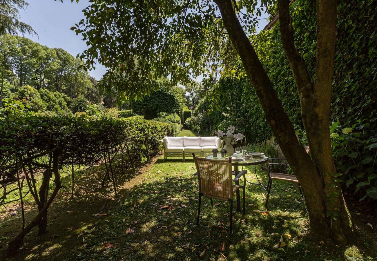 Ferienwohnung in Lucca - CASA BEATRICE, ein Apartment mit eigenem Garten in den Mauern von Lucca