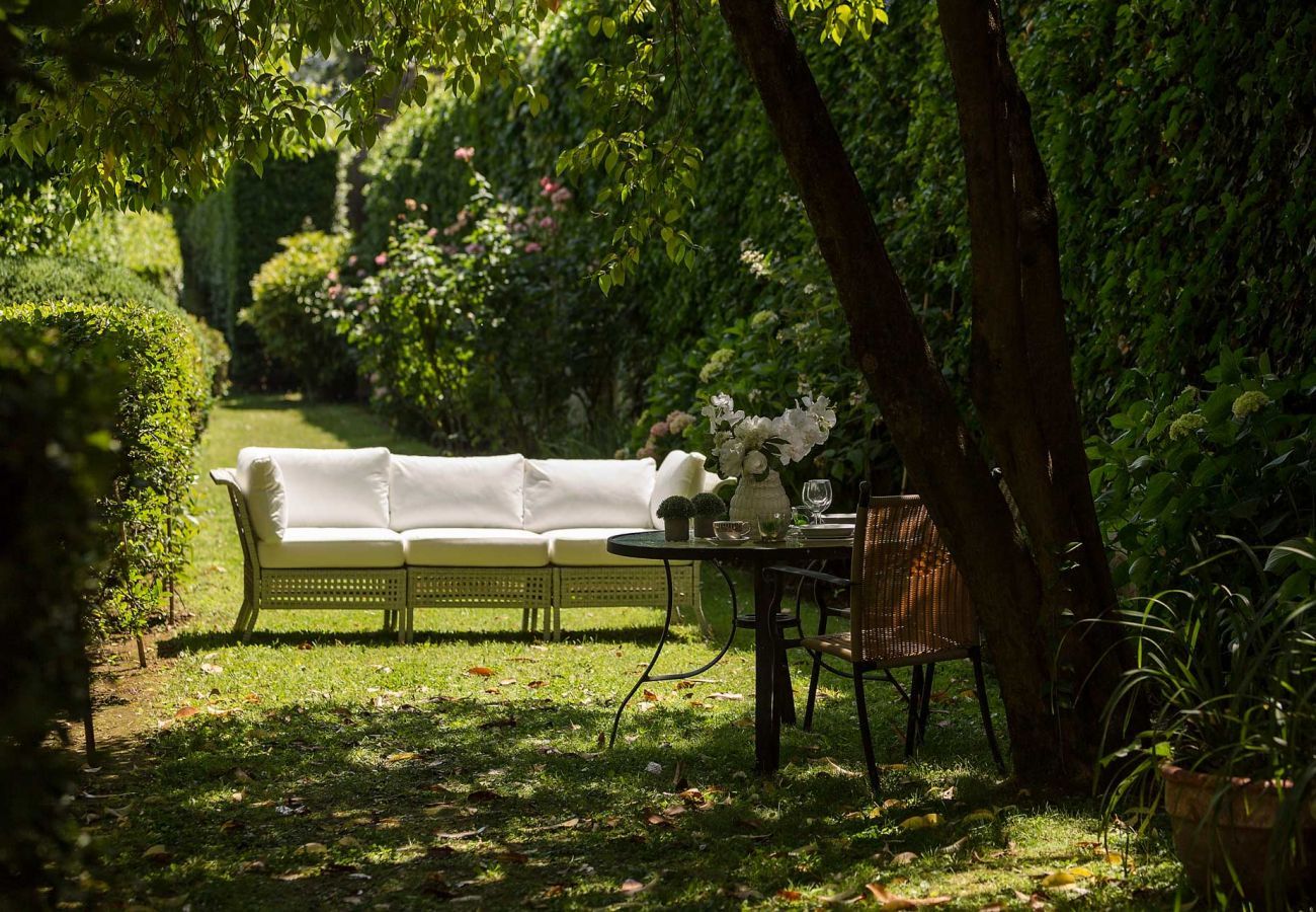 Ferienwohnung in Lucca - CASA BEATRICE, ein Apartment mit eigenem Garten in den Mauern von Lucca