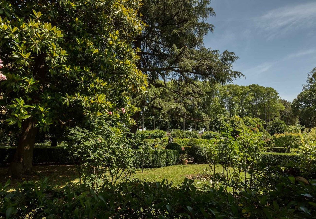 Ferienwohnung in Lucca - CASA BEATRICE, ein Apartment mit eigenem Garten in den Mauern von Lucca