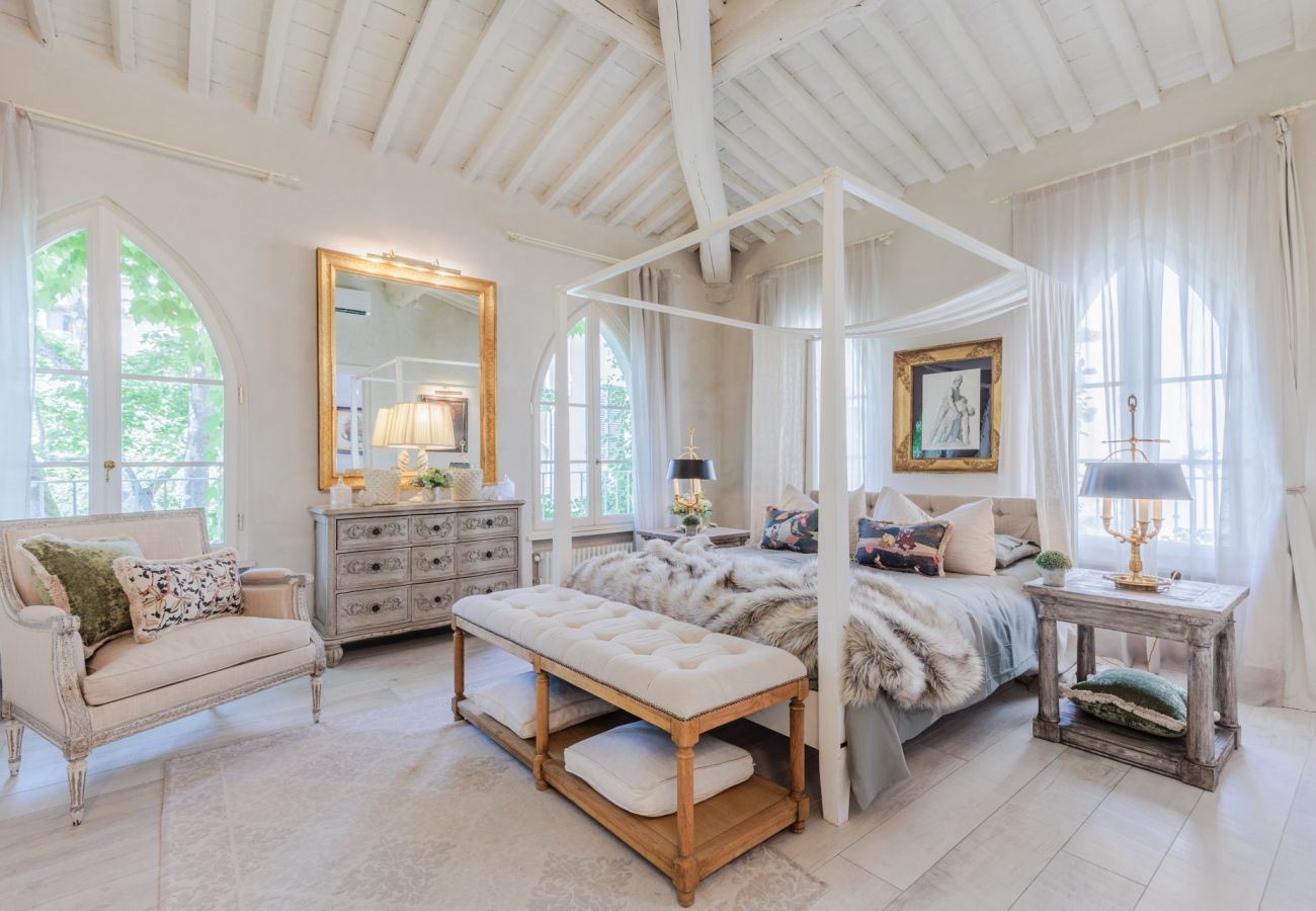 Ferienwohnung in Lucca - LA CASINA Luxury Home inside the Walls of Lucca with Garden, A/c, Wifi