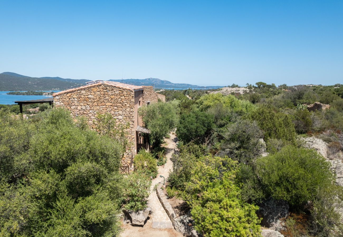 Ferienwohnung in Porto Rotondo - Caletta Nest 108 - Ferienhaus mit Pool