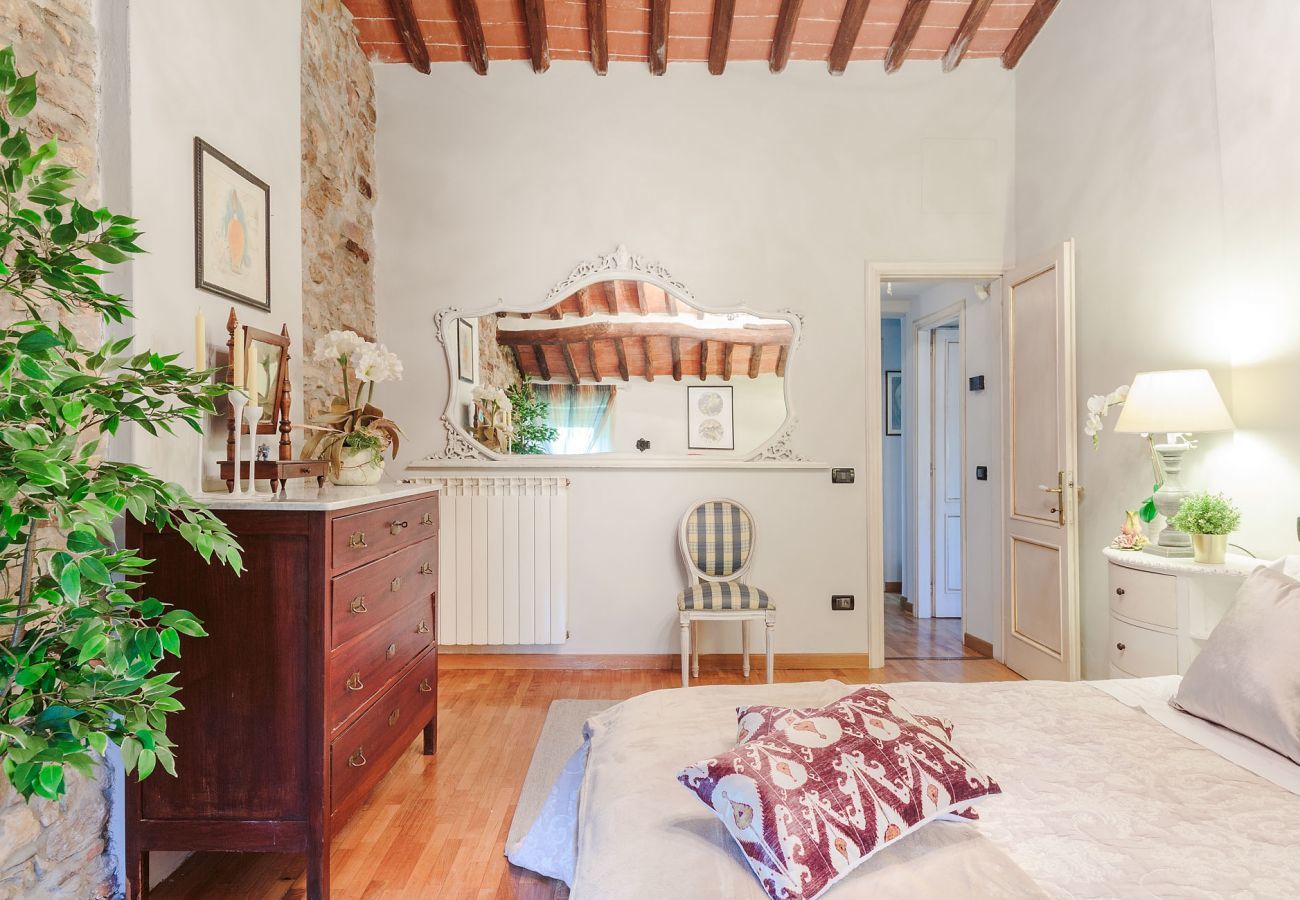 Villa in Capannori - Villa with Private Pool on the Lucca Hills in S. Andrea di Compito