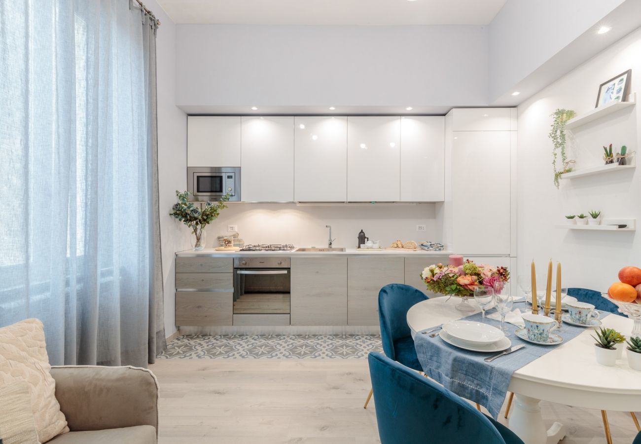 Ferienwohnung in Viareggio - Modern Apartment by the Beach Promenade in Viareggio