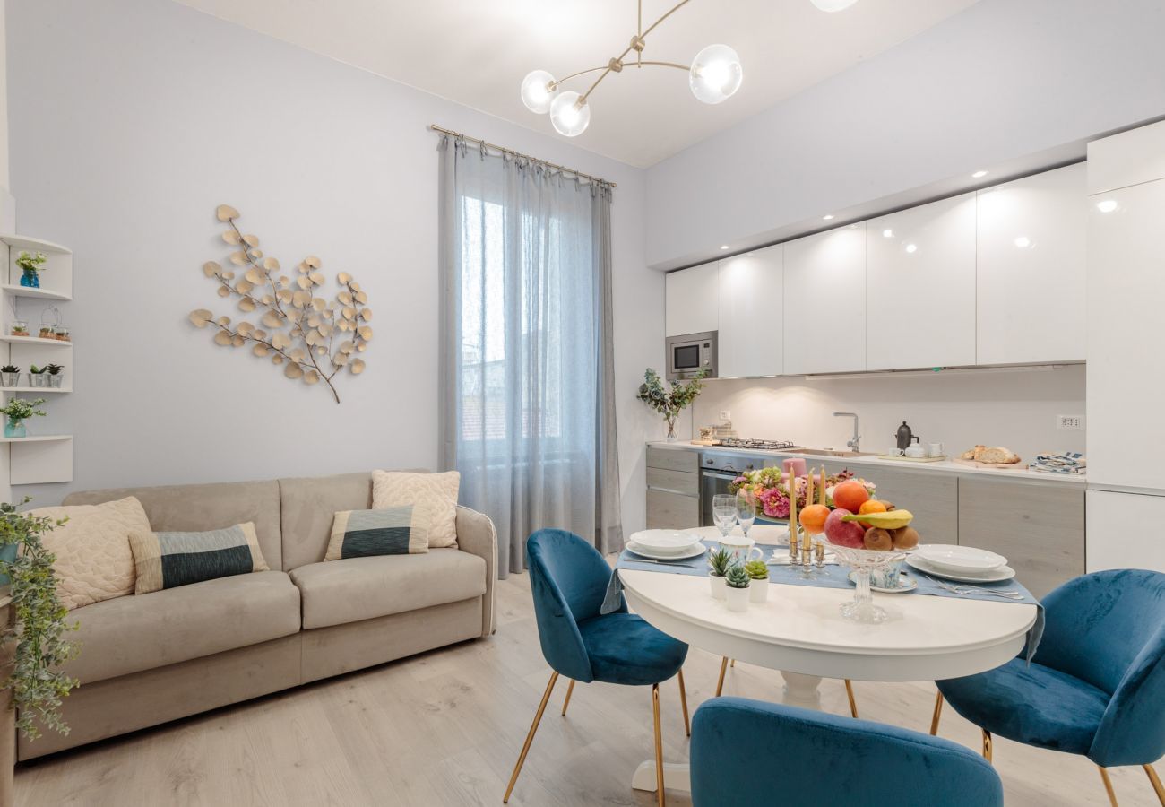 Ferienwohnung in Viareggio - Modern Apartment by the Beach Promenade in Viareggio