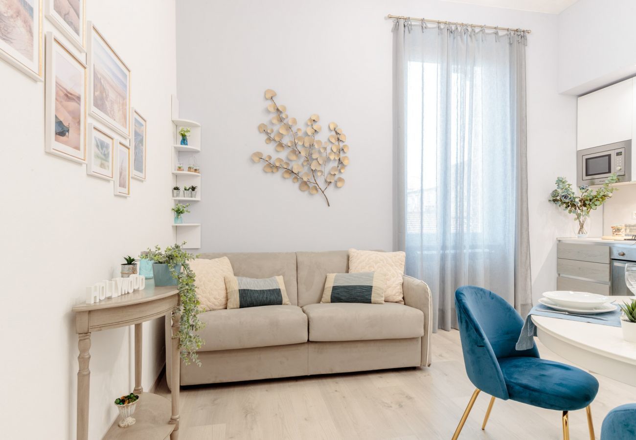 Ferienwohnung in Viareggio - Modern Apartment by the Beach Promenade in Viareggio