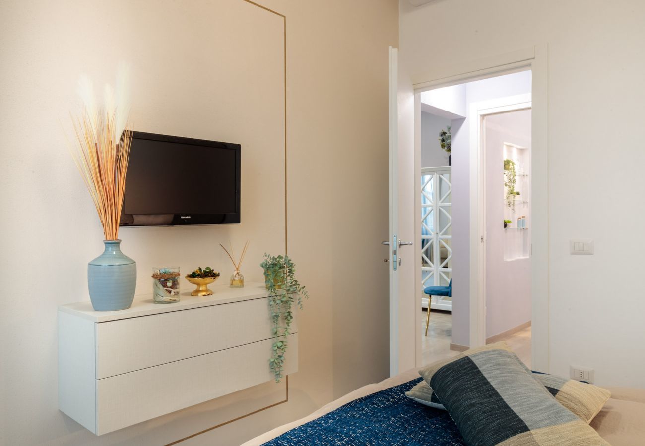 Ferienwohnung in Viareggio - Modern Apartment by the Beach Promenade in Viareggio