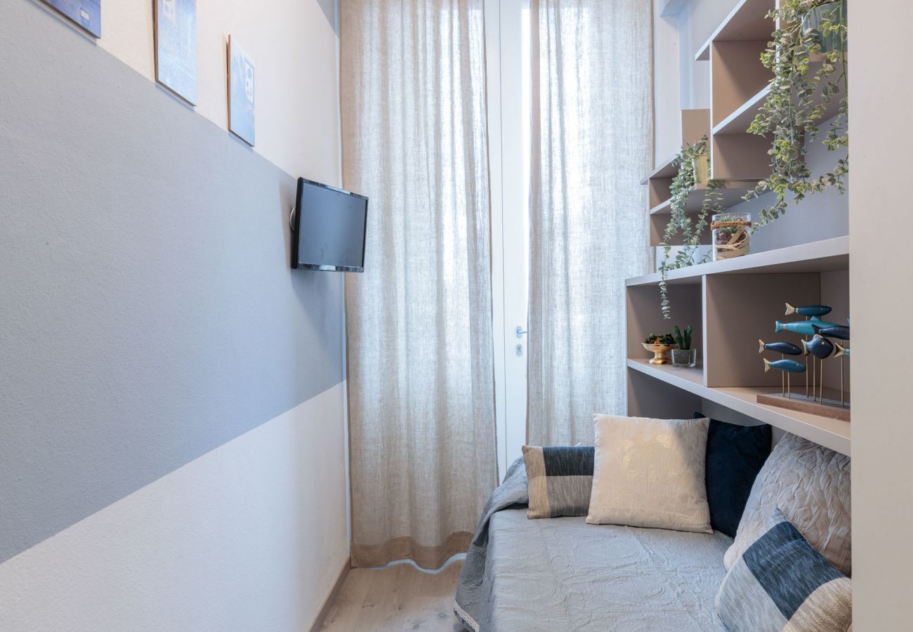 Ferienwohnung in Viareggio - Modern Apartment by the Beach Promenade in Viareggio