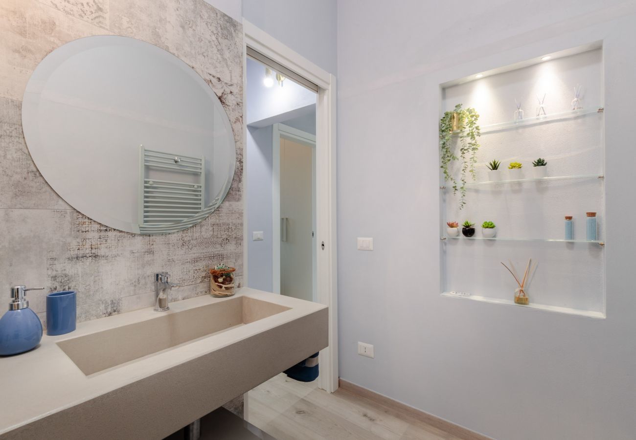 Ferienwohnung in Viareggio - Modern Apartment by the Beach Promenade in Viareggio