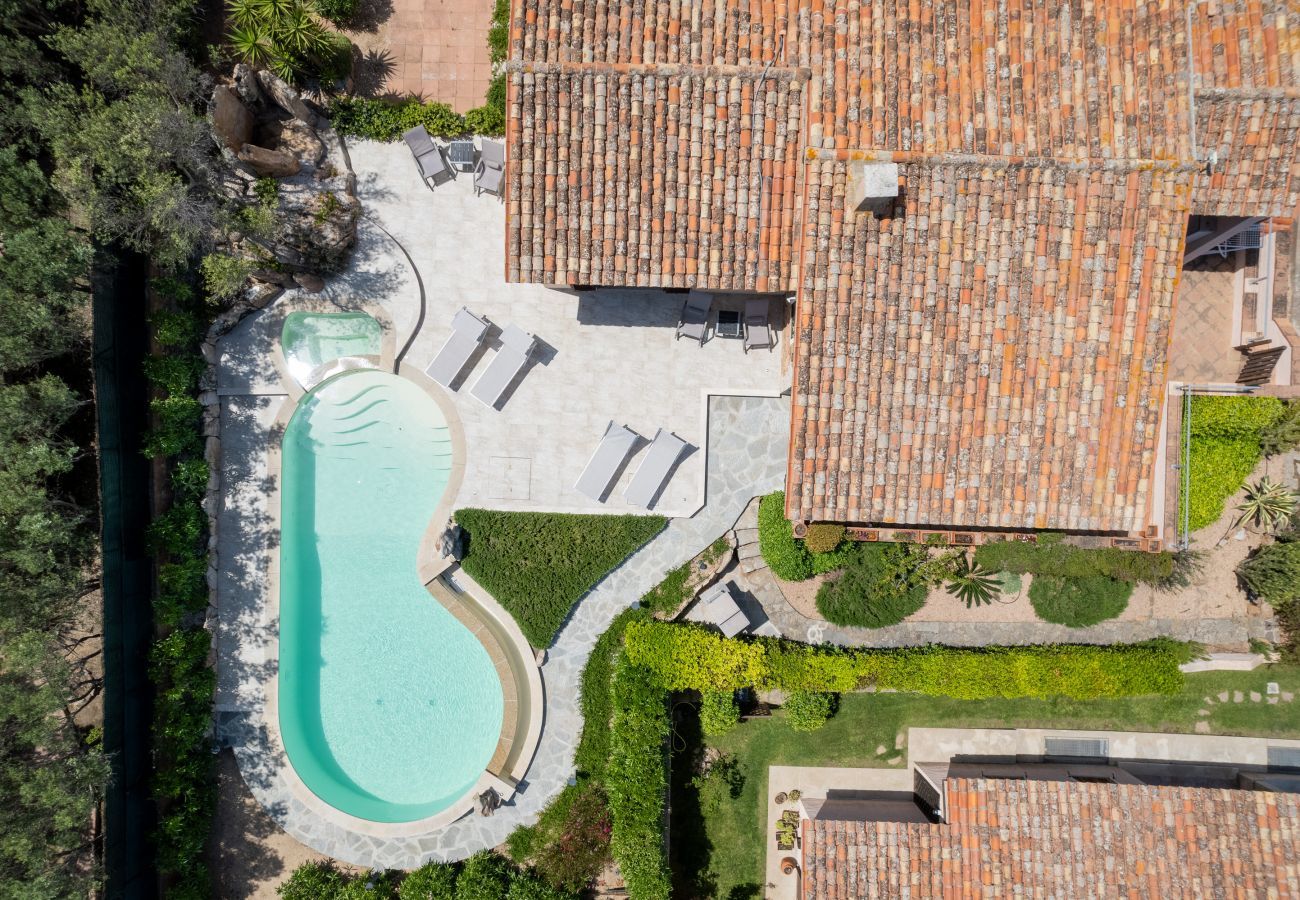 Villa in Porto San Paolo - Villa Kiki - Villa mit Infinity-Pool auf Tavolara