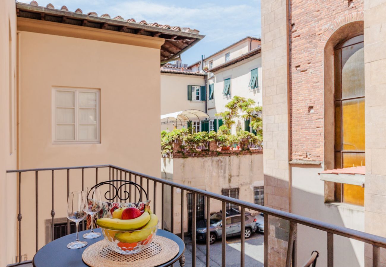 Ferienwohnung in Lucca - Contemporary 4 bedrooms 4 bathrooms Apartment