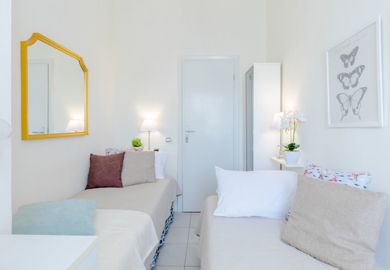 Ferienwohnung in Lido di Camaiore - Lido Beach Apartment in Lido di Camaiore