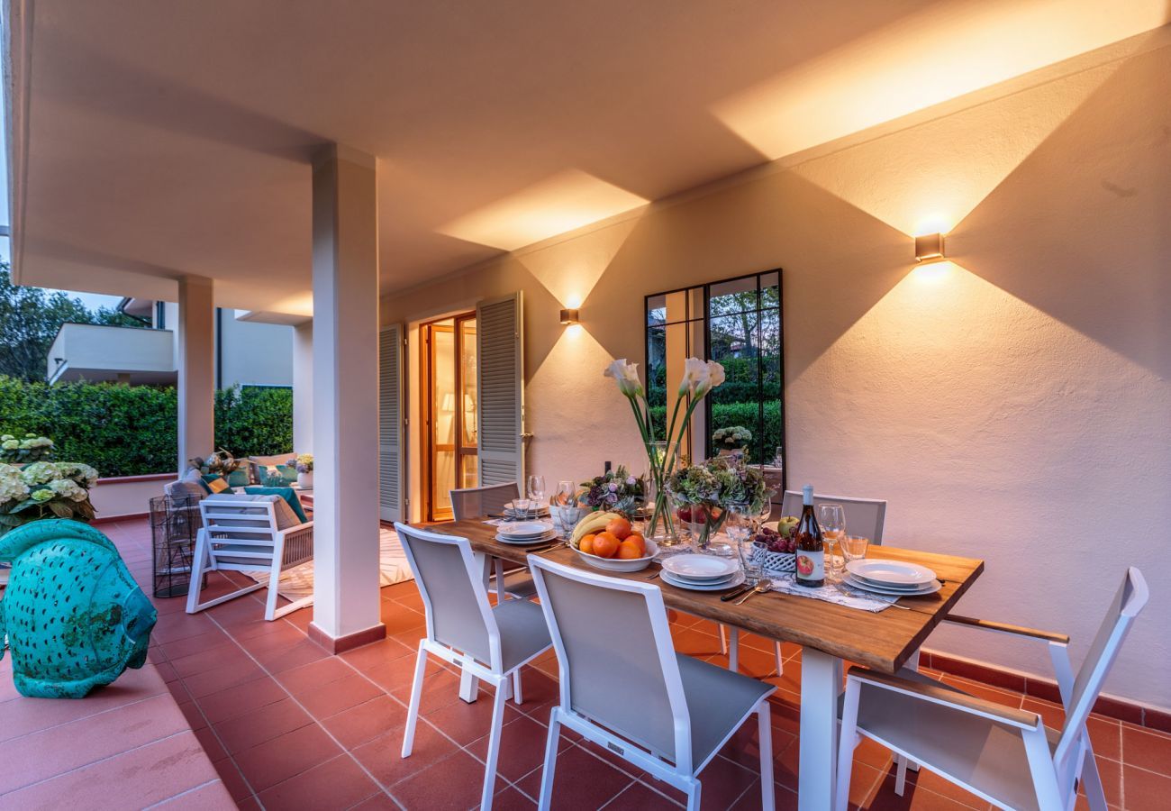 Villa in Marina di Pietrasanta - Regina Beach, Luxury 3 bedrooms Villa by the Beach in Marina di Pietrasanta