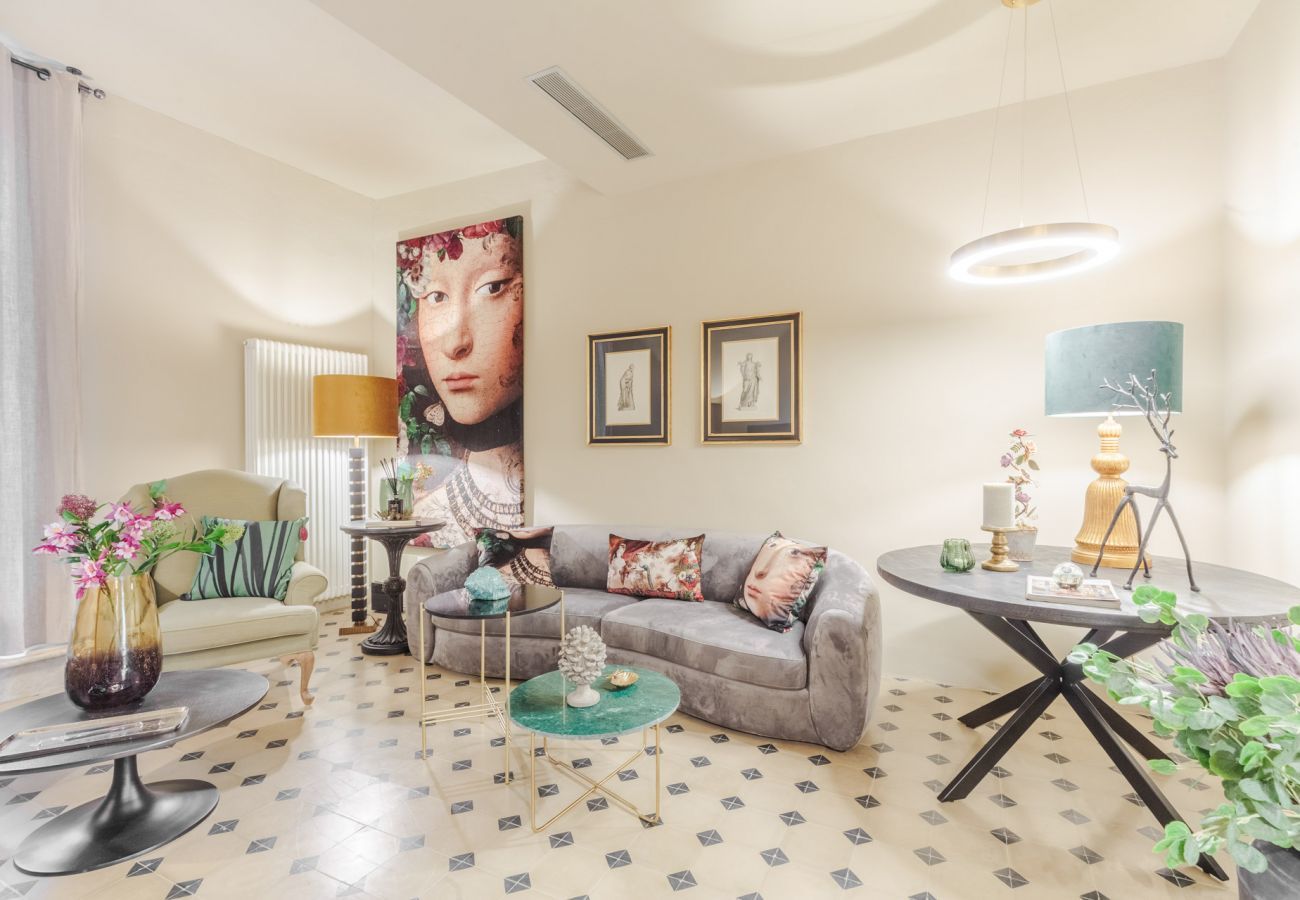 Ferienwohnung in Lucca - Vissi D'Arte, an Apartment with Garden