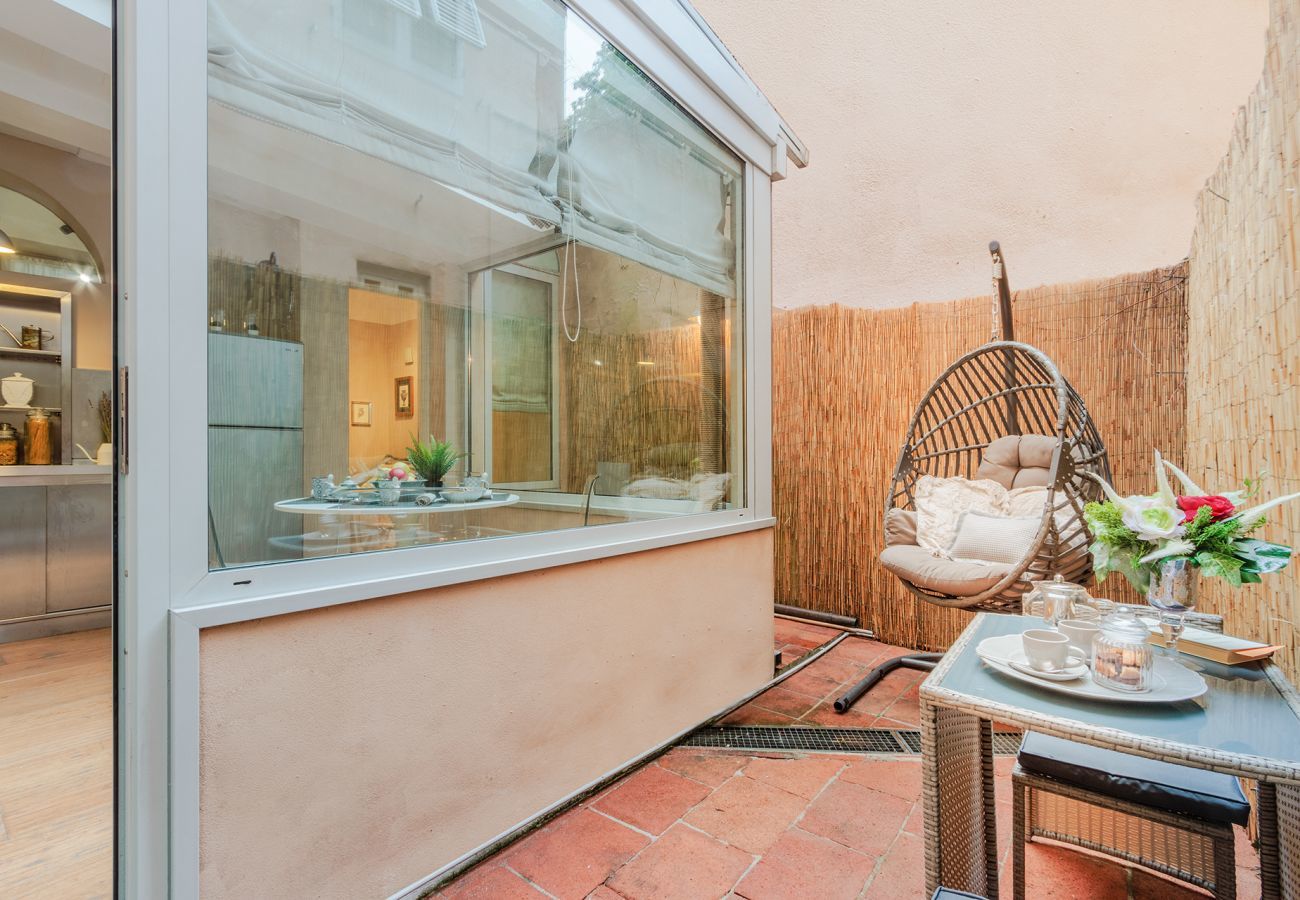 Ferienwohnung in Lucca - Lapo 2 bedrooms and outdoor inside Lucca