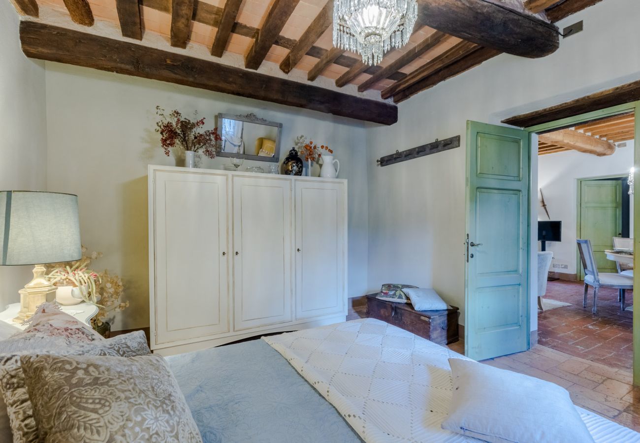 Ferienwohnung in Piano di Coreglia - Casa Cassettari, a Villa Apartment with Garden