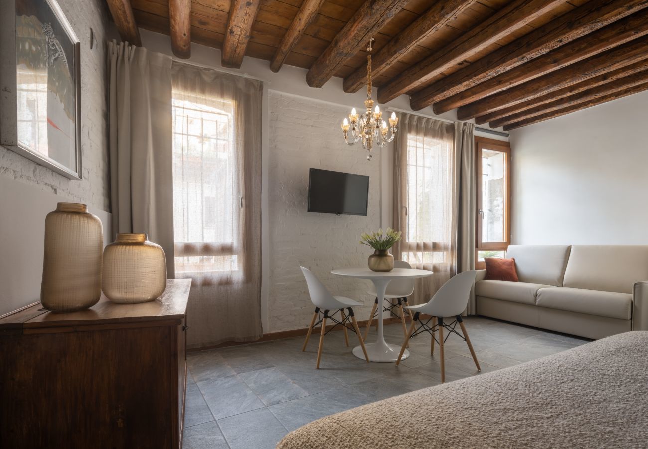 Ferienwohnung in Venedig - Castello Apartment with Garden R&R