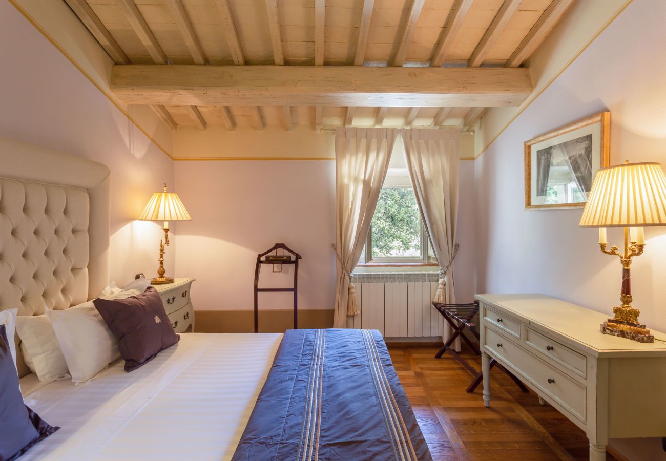 Villa in Pieve a Nievole - Elevate Your Escape: Discover Timeless Charm in a Majestic Retreat Amid Lucca and Florence