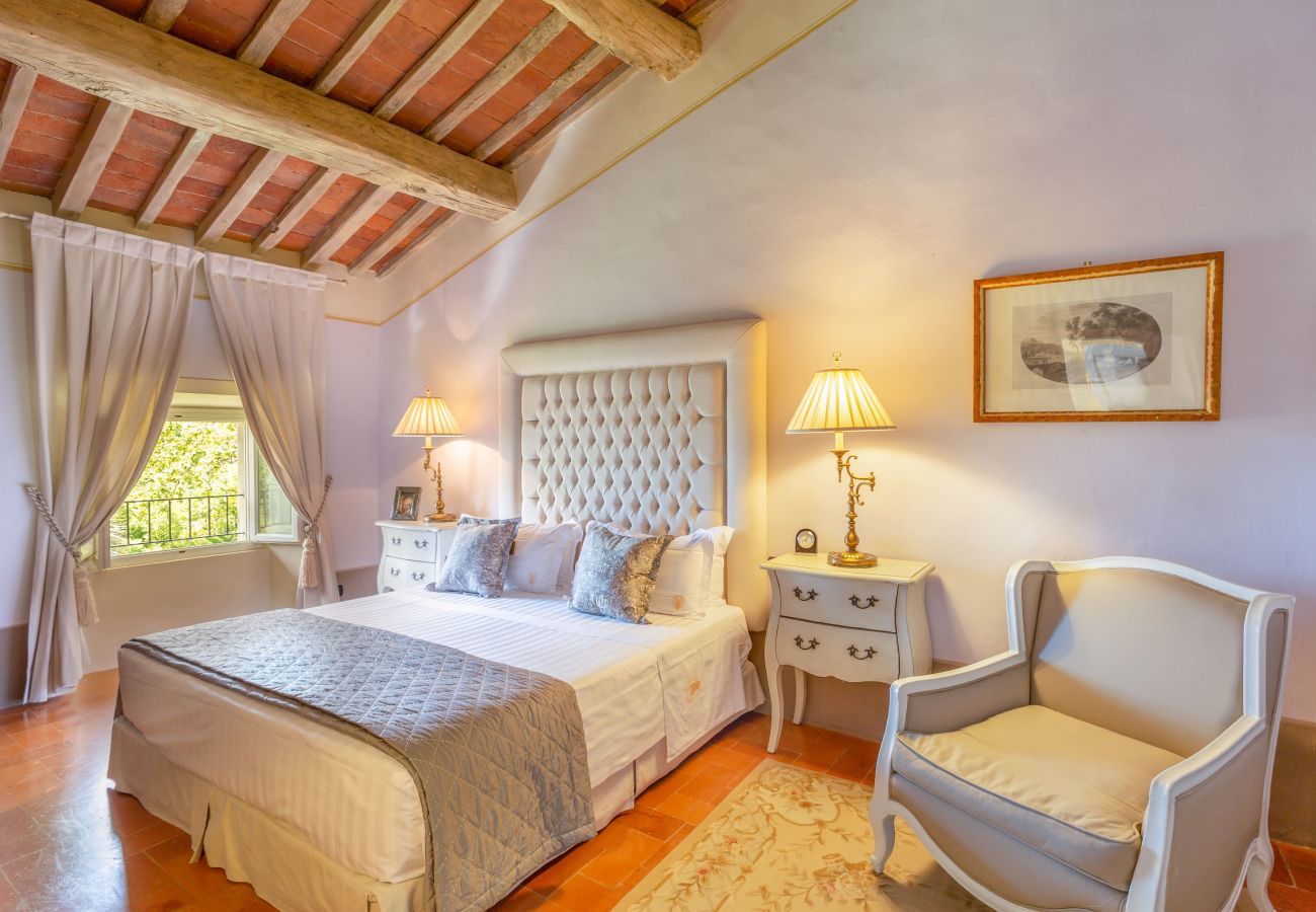 Villa in Pieve a Nievole - Elevate Your Escape: Discover Timeless Charm in a Majestic Retreat Amid Lucca and Florence