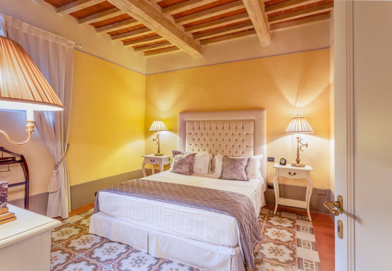 Villa in Pieve a Nievole - Elevate Your Escape: Discover Timeless Charm in a Majestic Retreat Amid Lucca and Florence