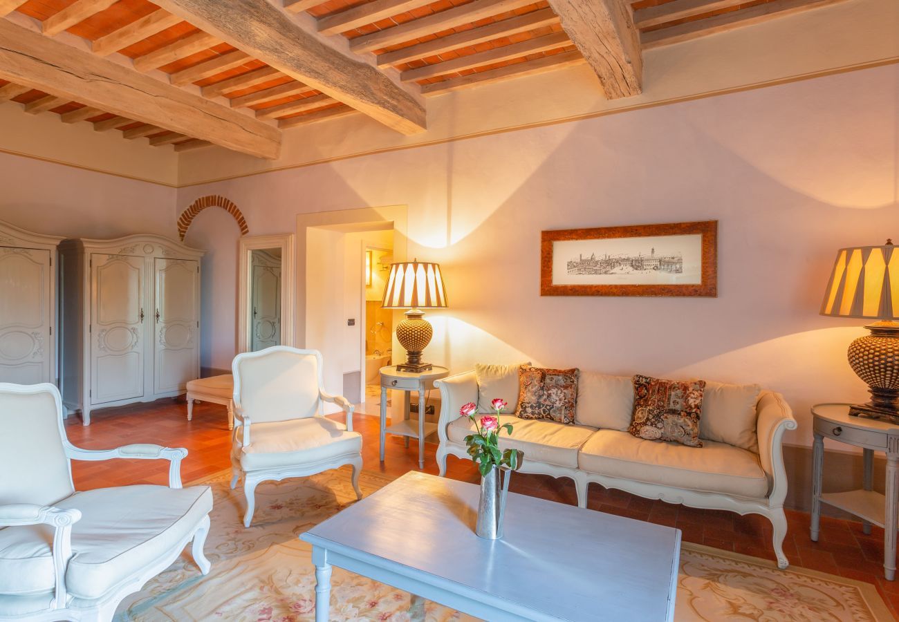 Villa in Pieve a Nievole - Elevate Your Escape: Discover Timeless Charm in a Majestic Retreat Amid Lucca and Florence