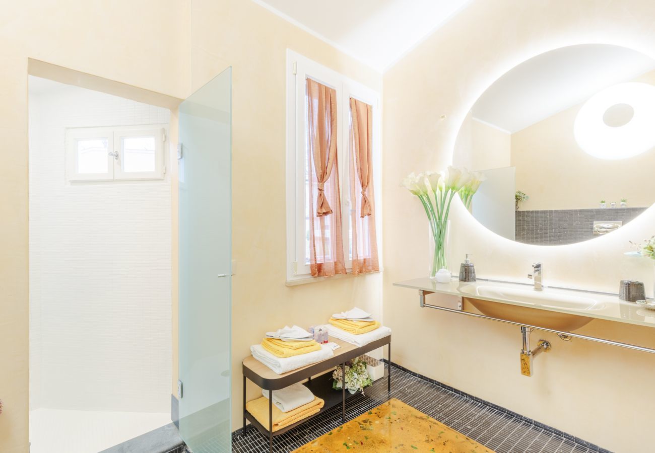 Ferienwohnung in Lucca - Casa Elo: Smart, Convenient and Spacious Apartment