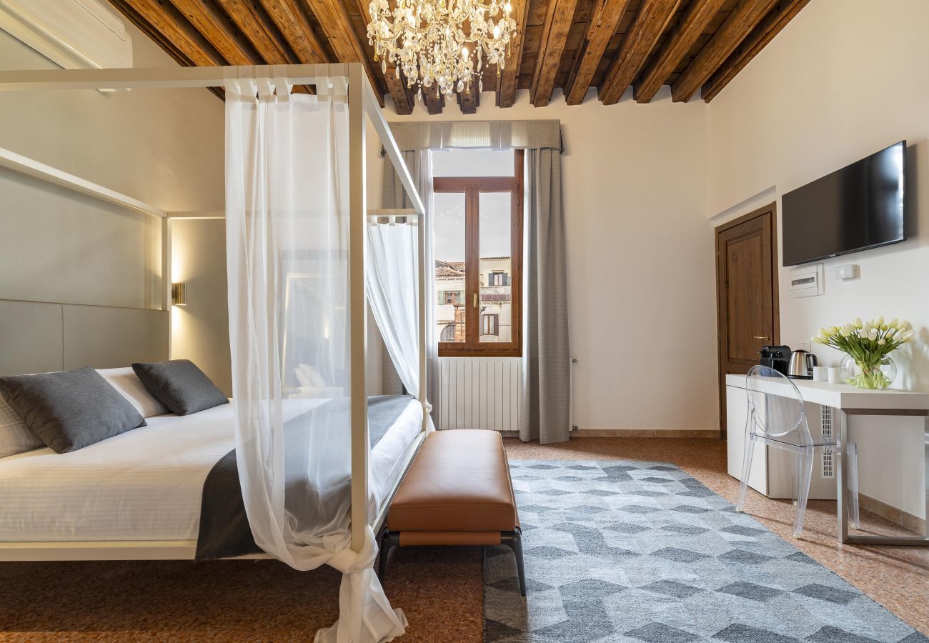 Zimmeranmietung in Venedig - Vivaldi Suites - The Suite R&R