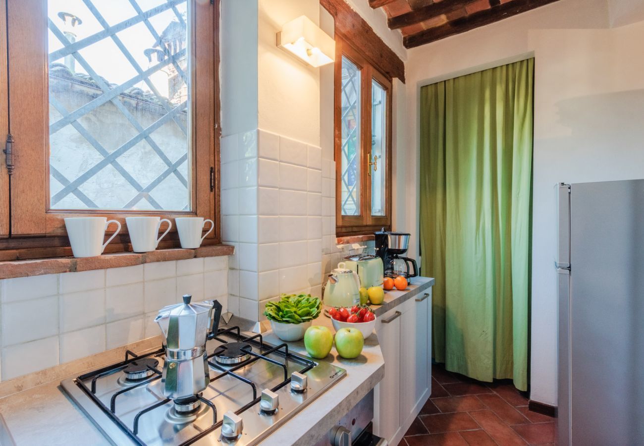 Ferienwohnung in Lucca - Casa Genny convenient 1 bedroom apartment inside the walls of Lucca