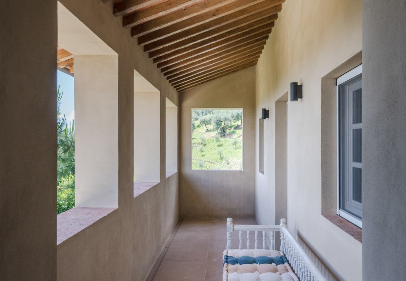 Villa in Lucca - Villa Sunset, Luxury Farmhouse with Infinity Pool and Incredible Views in Lucca