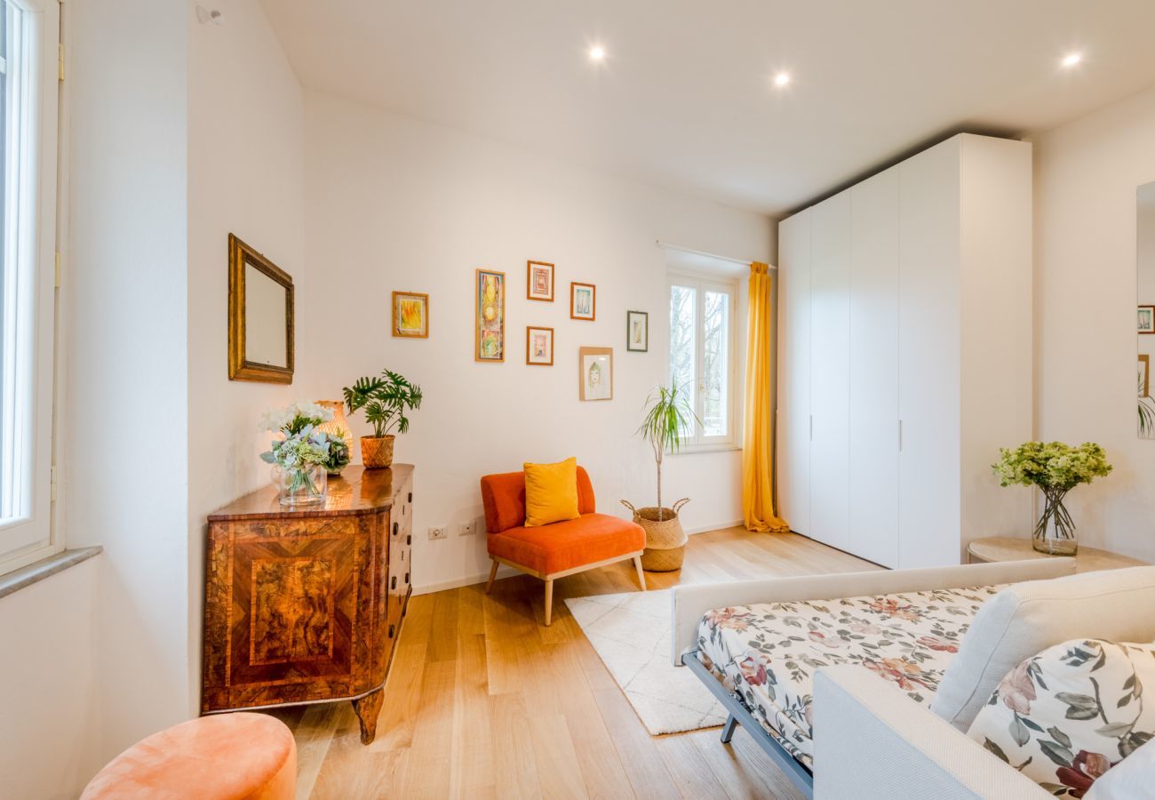 Ferienwohnung in Lucca - Casa Daria, Modern 4 Bedrooms Apartment inside the Walls of Lucca