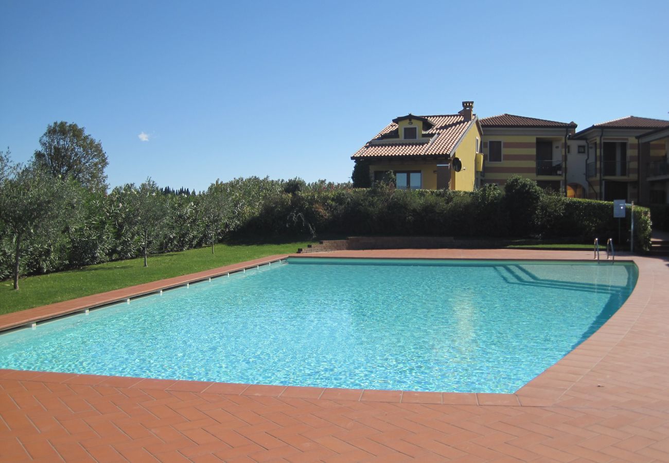 Ferienwohnung in Lazise - Regarda - Apartment Miralago 2 mit Pool, Seeblick, haustierfreundlich