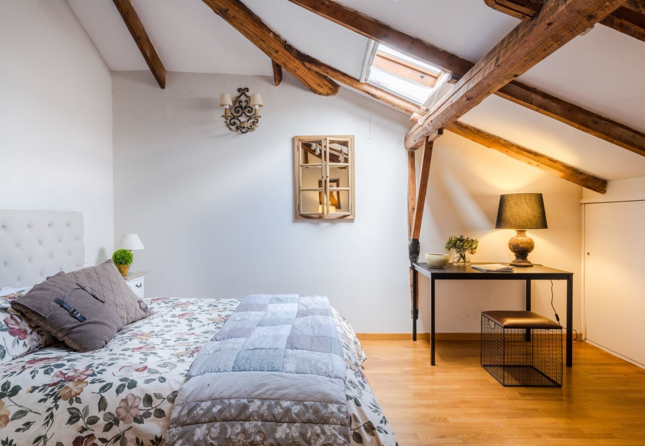 Ferienwohnung in Lucca - 3 bedrooms Toproof Penthouse with Elevator in Lucca Town Centre