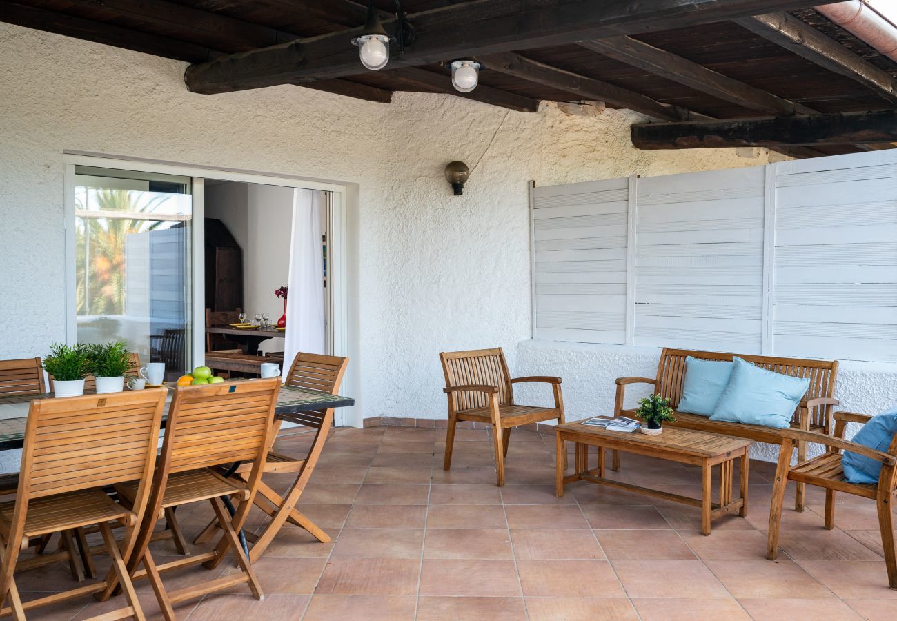 Chalet in Olbia - Ca cele viola – Ferienhaus am Meer in Pittulongu