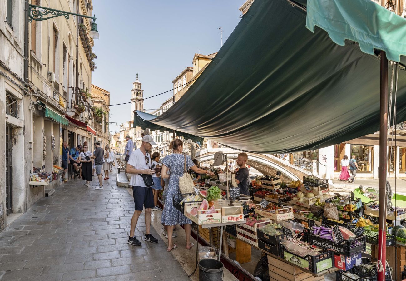 Ferienwohnung in Venedig - san barnaba cozy loft R&R 