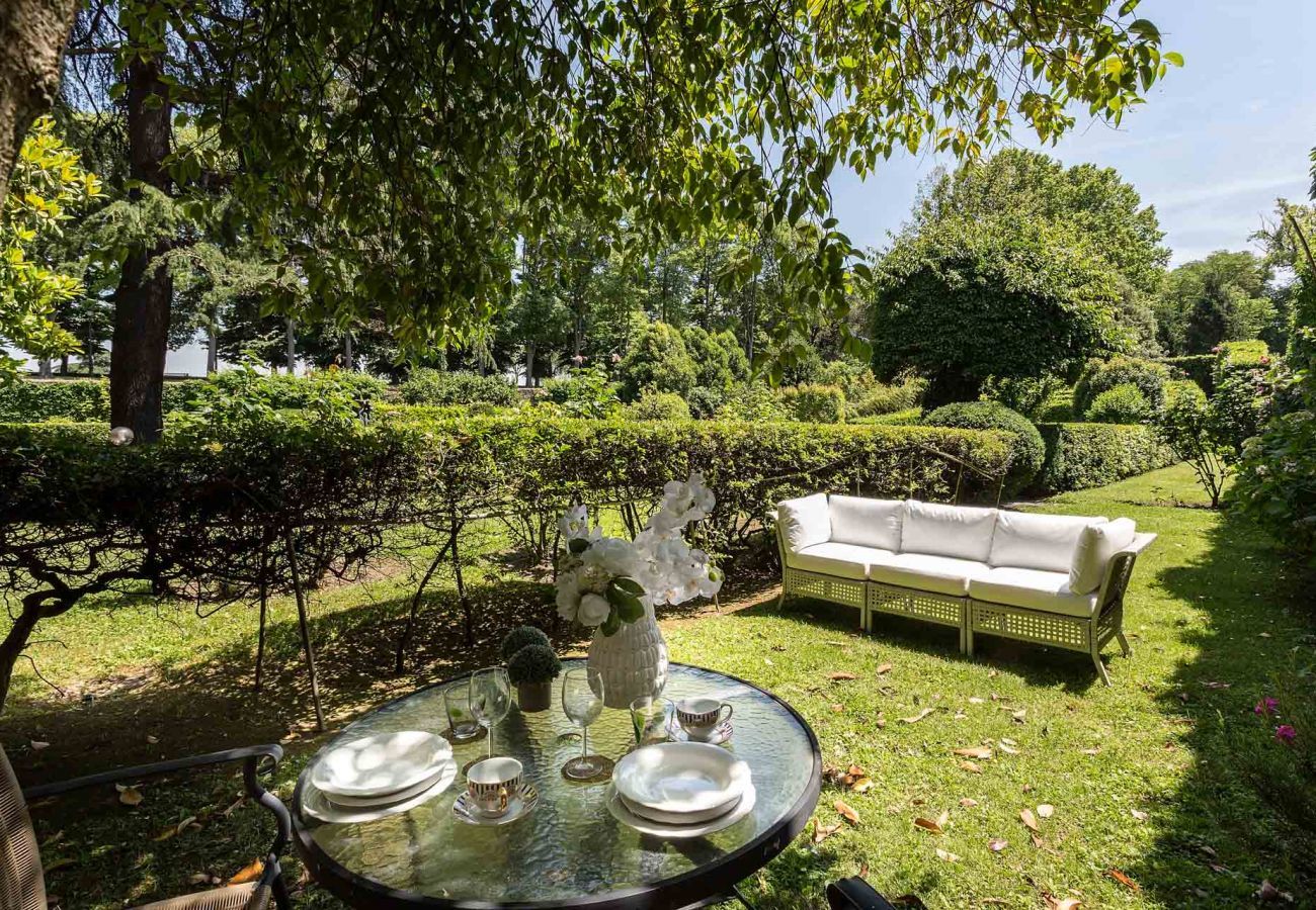 Apartment in Lucca -  CASA BEATRICE, Apartment with Private Garden inside the Walls of Lucca