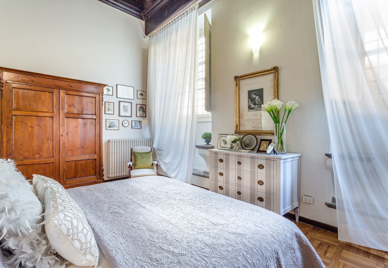 Apartment in Lucca - Casa Simonetta: Modern and Antique Ground Floor Apartment inside the Walls of Lucca