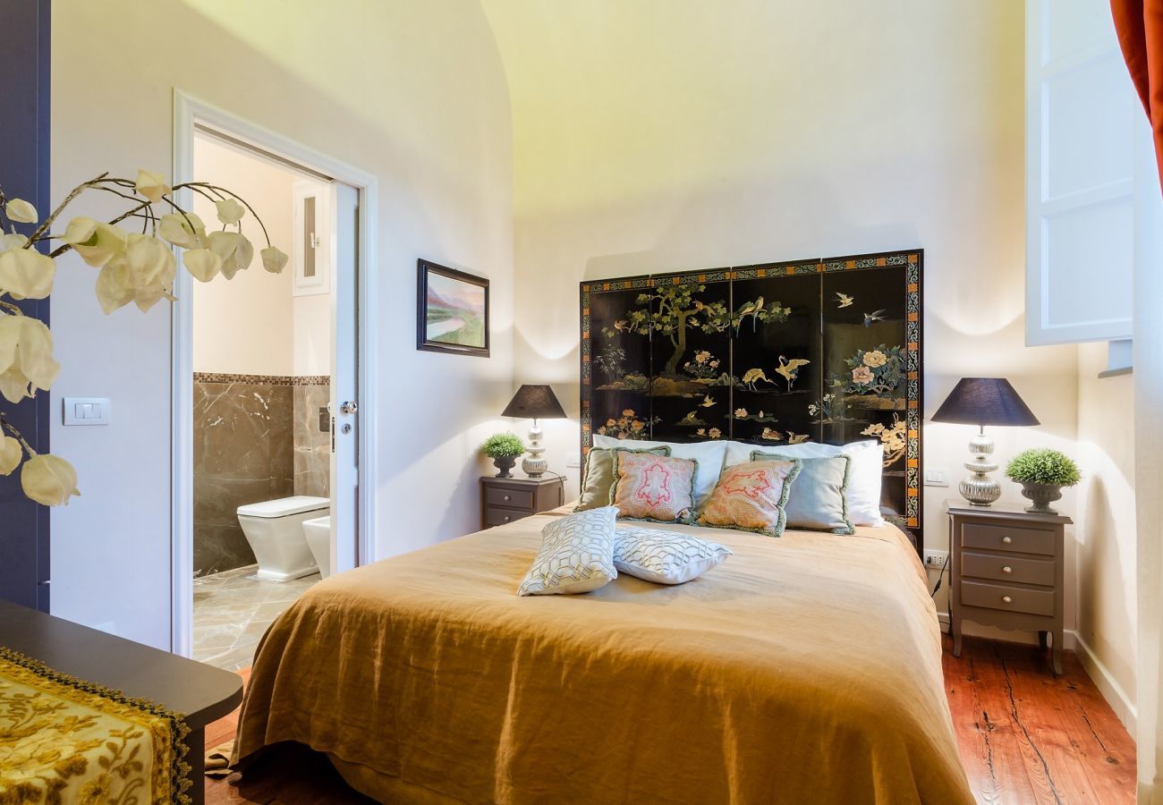 Apartment in Lucca - CASA VERA exquisite 2 bedrooms 2 baths apartment with garden, A/C