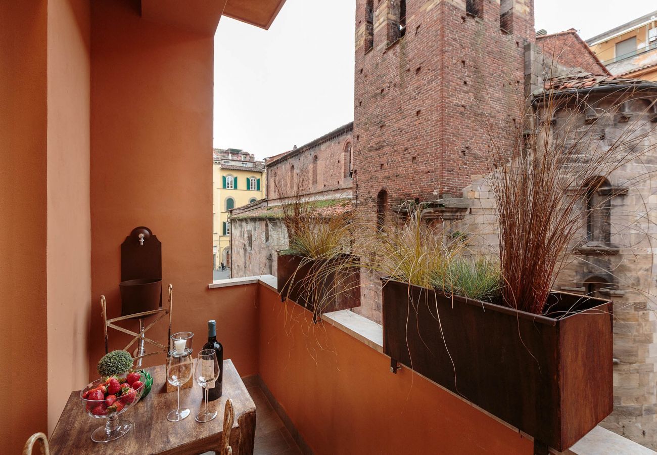 Apartment in Lucca - The Palace View Penthouse