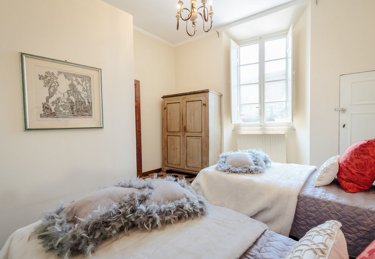 Apartment in Lucca - SANTA CROCE Apartment, Central and Convenient