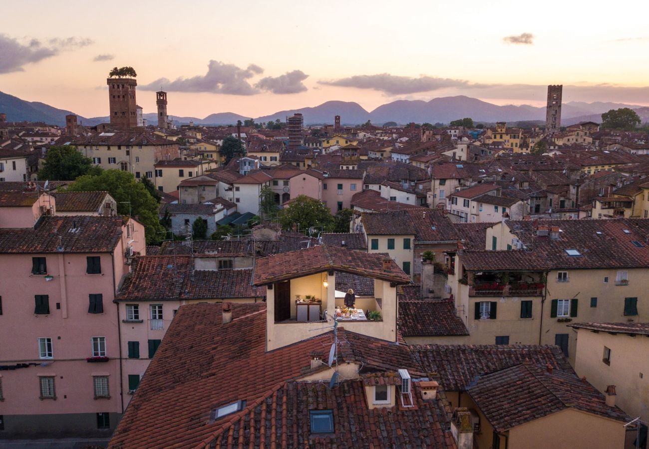 Apartment in Lucca - The Park View 4 Bedrooms Apartment with Terrace and Elevator inside the Walls of Lucca