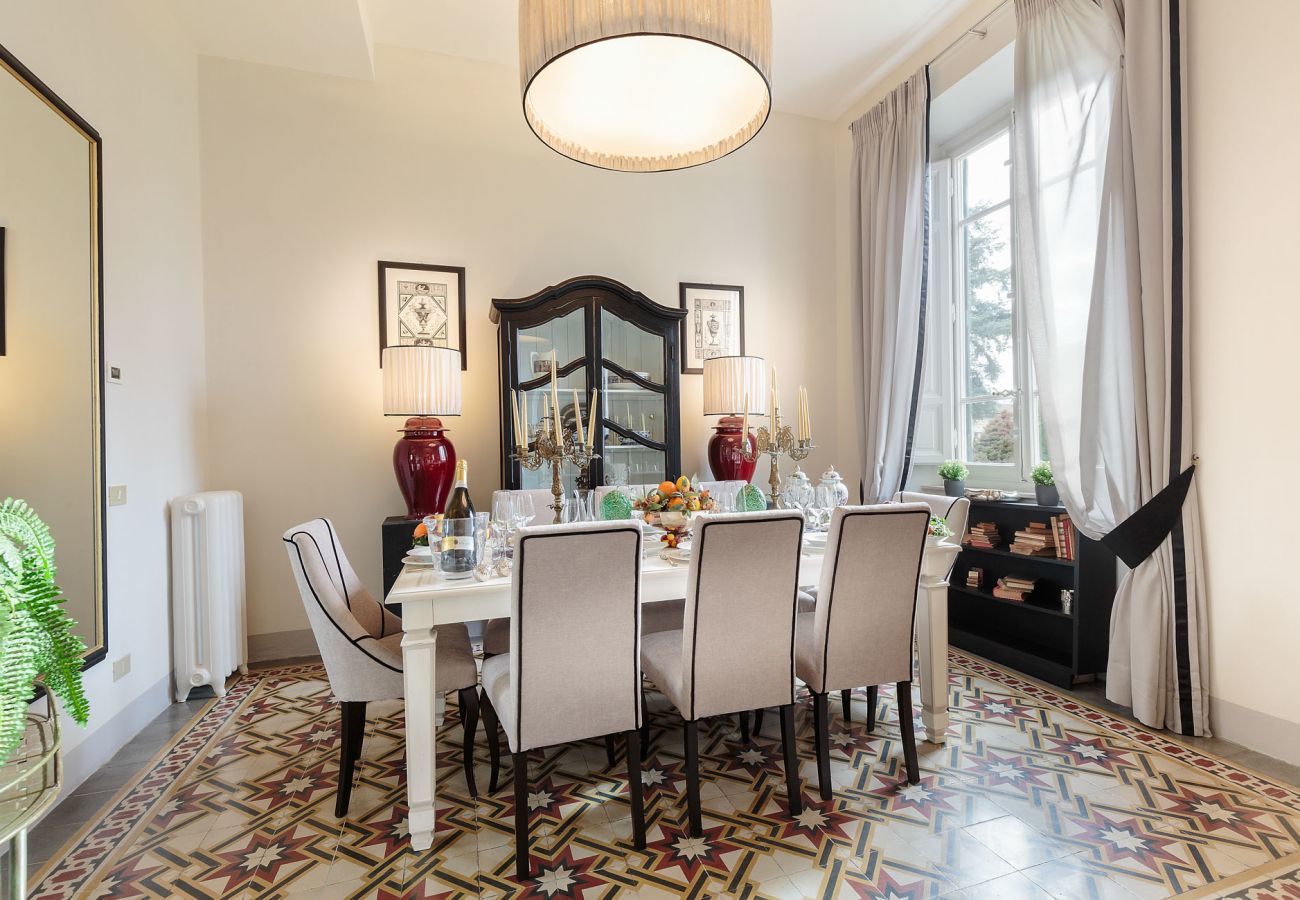 Apartment in Lucca - The Park View 4 Bedrooms Apartment with Terrace and Elevator inside the Walls of Lucca