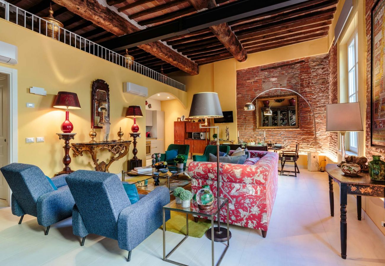 Apartment in Lucca - CASA PUPPORONA: Stylish 3 Bedrooms