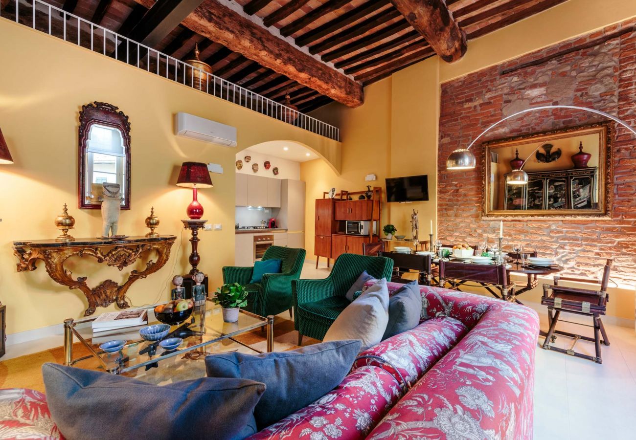 Apartment in Lucca - CASA PUPPORONA: Stylish 3 Bedrooms