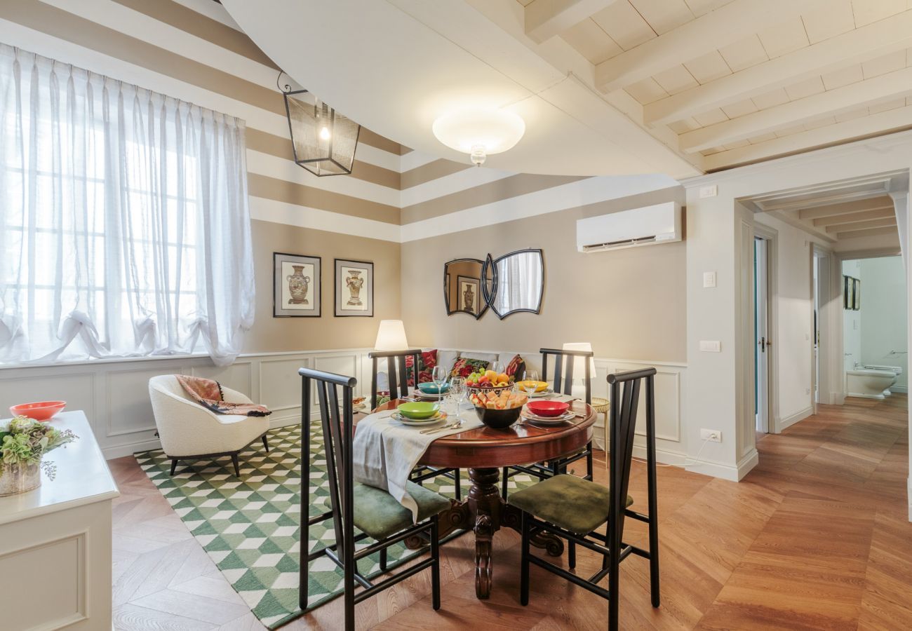 Apartment in Lucca - Casa Edgar, elegant and classy first floor apartment inside the walls of Lucca