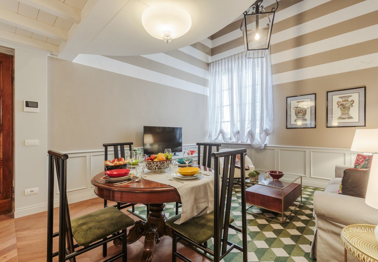 Apartment in Lucca - Casa Edgar, elegant and classy first floor apartment inside the walls of Lucca