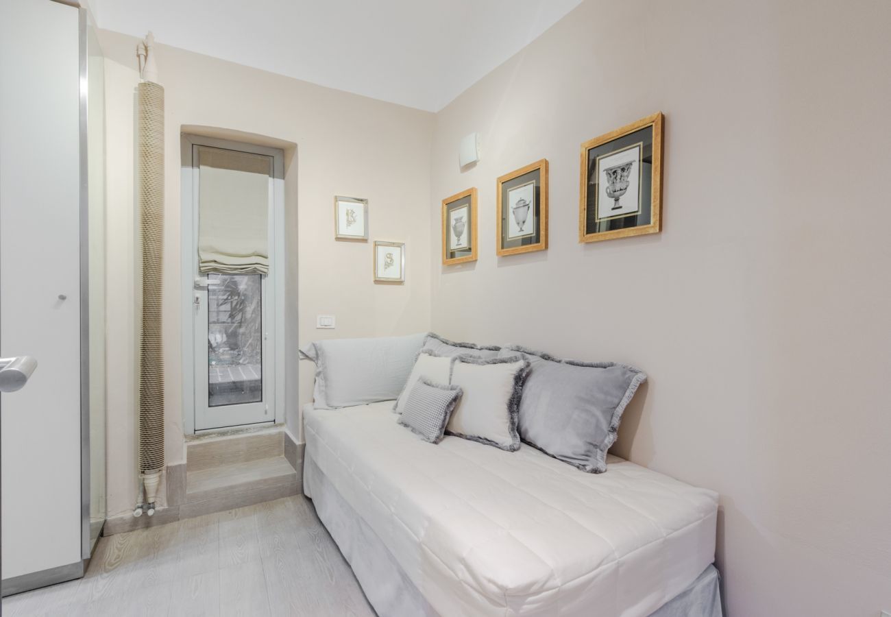 Apartment in Lucca - Lapo 2 bedrooms and outdoor inside Lucca