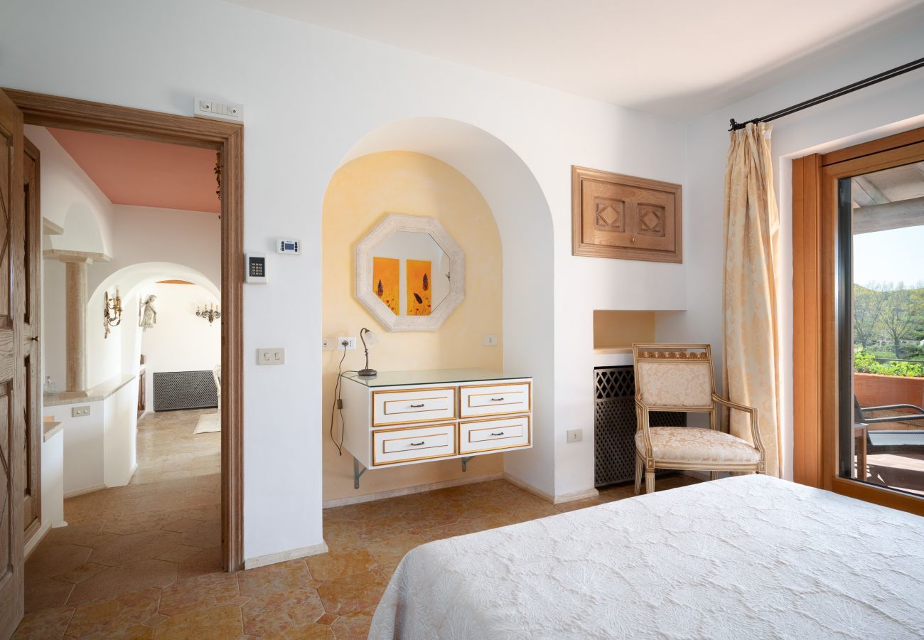 Villa in Porto Cervo - Villa Zenith - luxury retreat with pool in Sardinia