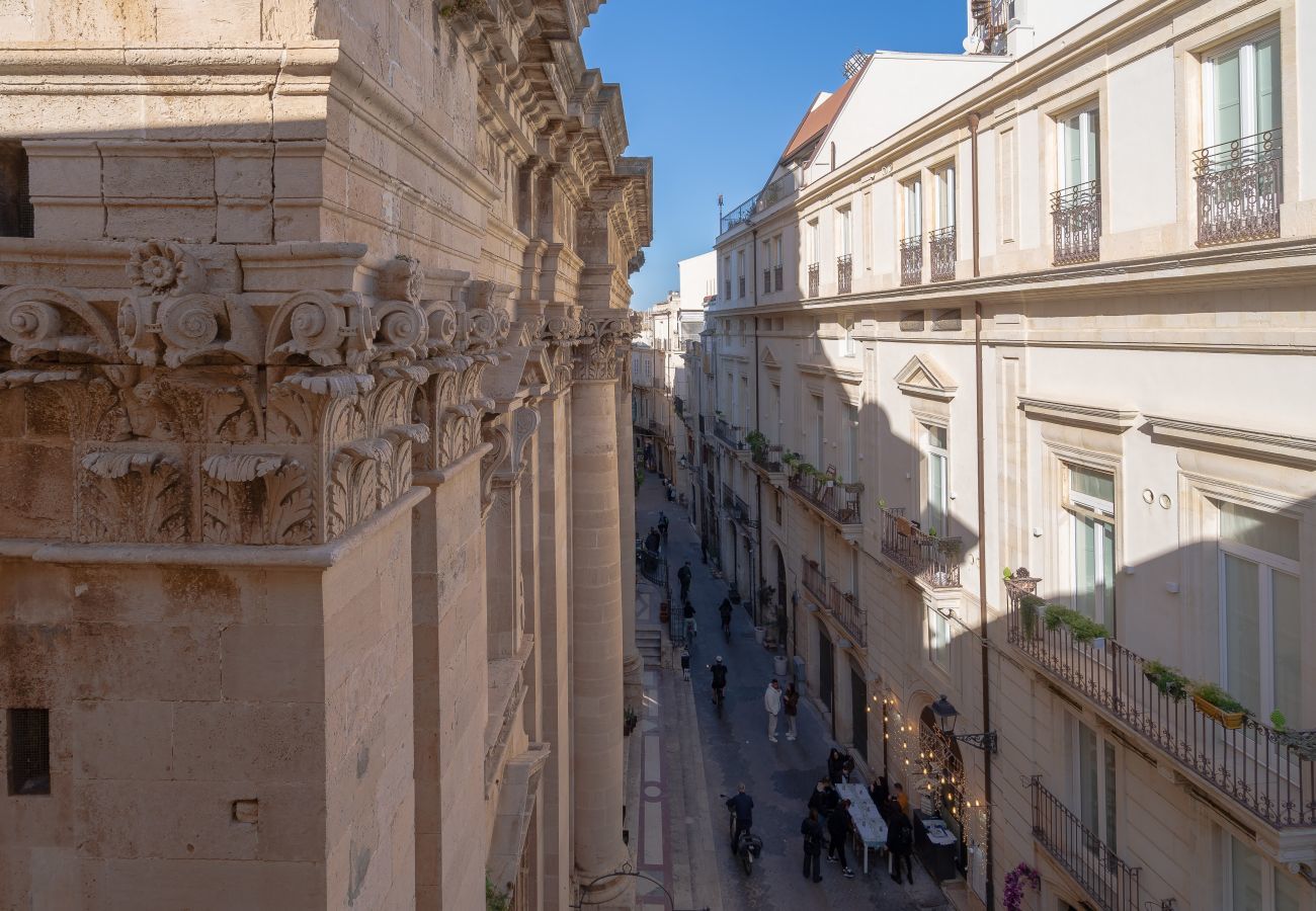 Apartment in Syracuse - writer's house by Dimore in Sicily 