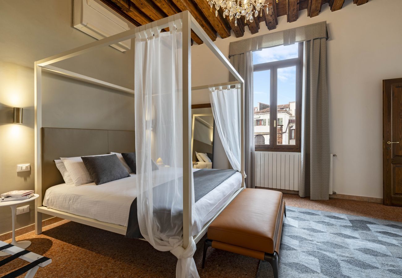 Rent by room in Venice - Vivaldi Suites - The Suite R&R