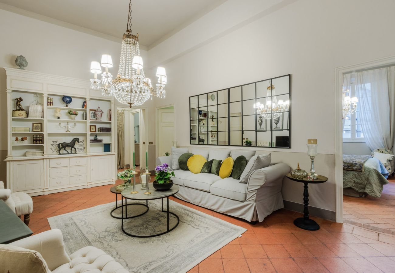 Apartment in Lucca - Casa Celeste 3 Bedrooms Apartment with Terrace Inside Lucca