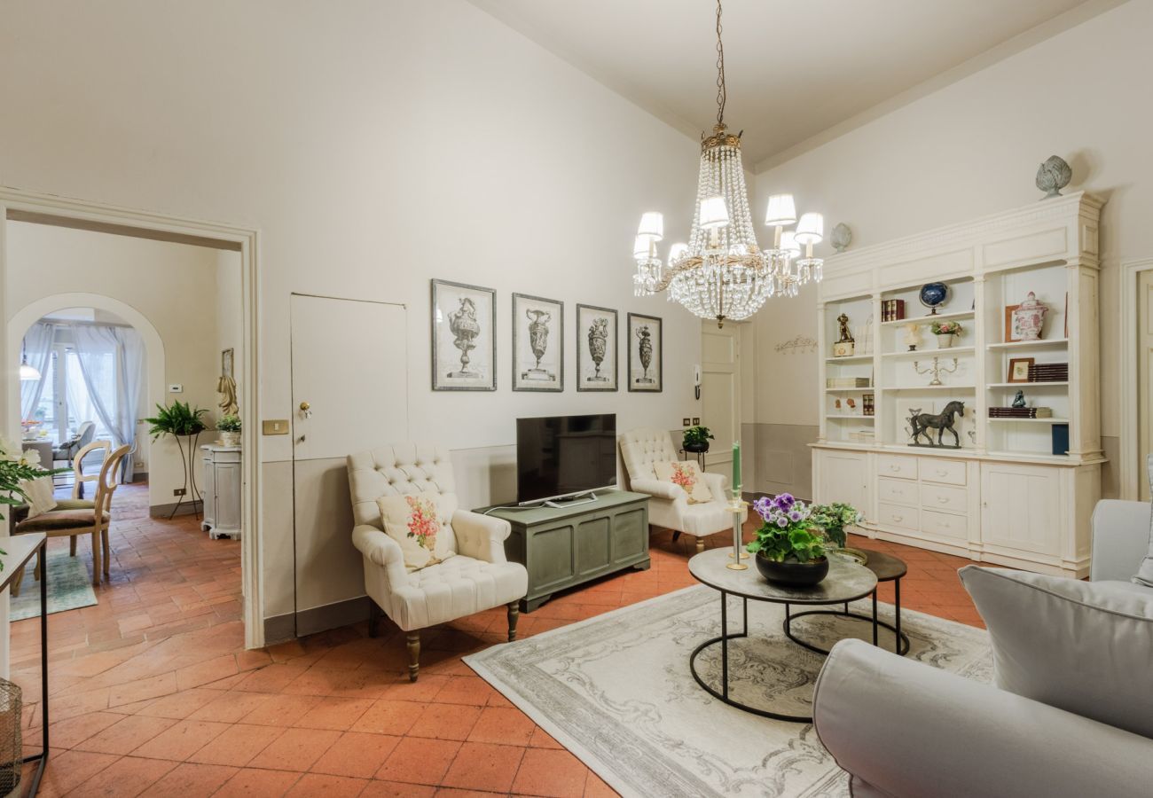 Apartment in Lucca - Casa Celeste 3 Bedrooms Apartment with Terrace Inside Lucca